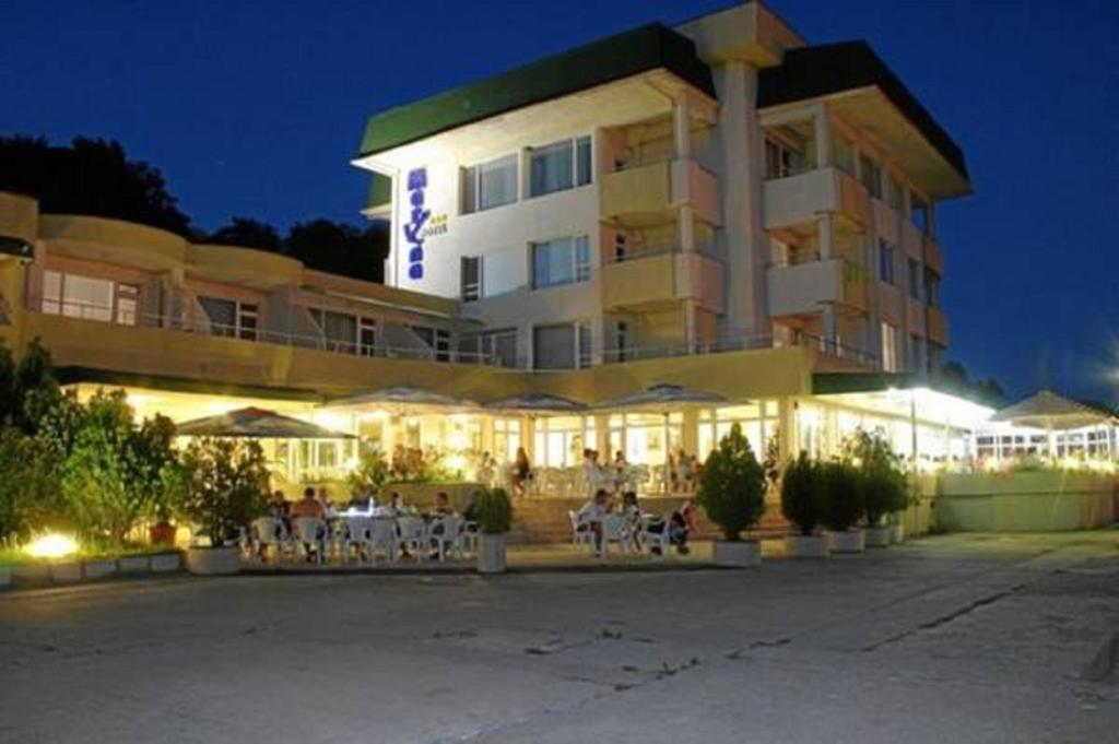 Hotel Marina Kiten  Room photo